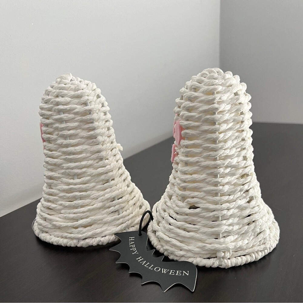 Farmhouse Wicker Ghosts - Picture 5 of 7